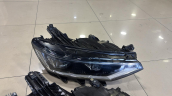 Oto Çıkma Parça / Volkswagen / Passat / Far & Stop / Sağ Ön Far / Çıkma Parça 