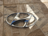 Hyundai h100 ön arma logo 864106A000 orjinal cikma