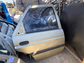 Oto Çıkma Parça / Ford / Escort / Oto Cam / Kapı Camları / Çıkma Parça 