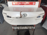 Toyota Corolla çıkma bagaj kapağı