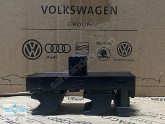Oto Çıkma Parça / Volkswagen / Tiguan / Cam / Cam Düğmesi / Sıfır Parça 