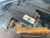 Oto Çıkma Parça / Volkswagen / Passat / Far & Stop / Sağ Ön Far / Çıkma Parça 