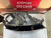 Oto Çıkma Parça / Audi / A4 / Far & Stop / Sağ Ön Far / Çıkma Parça 