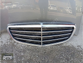 MERCEDES C SERİSİ W205 EXCLUSİVE ÖN PANJUR