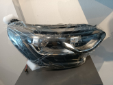 Oto Çıkma Parça / Renault / Megane / Far & Stop / Sağ Ön Far / Sıfır Parça 