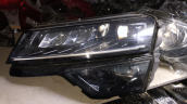 Skoda karoq 2018 model sol far Zenon