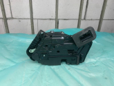 Oto Çıkma Parça / Volkswagen / Passat / Kaporta & Karoser / Kapı Kilidi / Çıkma Parça 