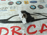 Oto Çıkma Parça / Opel / Corsa / Kaporta & Karoser / Kapı Kilidi / Çıkma Parça 