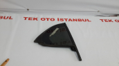 Oto Çıkma Parça / Mercedes / GLA / Oto Cam / Kelebek Camı / Çıkma Parça 