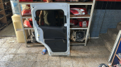 Oto Çıkma Parça / Ford / Tourneo Courier / Kaporta & Karoser / Sol Sürgülü Kapı / Çıkma Parça 