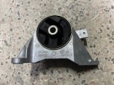 OPEL VECTRA C 1.9 OTOMATİK ÖN MOTOR TAKOZU SIFIR ORJİNAL 13112029