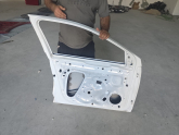 Oto Çıkma Parça / Volkswagen / Polo / Kaporta & Karoser / Sol Ön Kapı / Çıkma Parça 