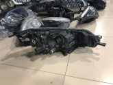 Oto Çıkma Parça / Nissan / Qashqai / Far & Stop / Sol Ön Far / Çıkma Parça 