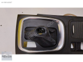 Oto Çıkma Parça / Renault / Megane / Göğüslük & Torpido / Gösterge Çerçevesi / Çıkma Parça 