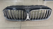BMW 5 SERİ G30 LCİ ÖN PANJUR ARKA MASKE