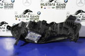 Oto Çıkma Parça / Renault / Megane / Far & Stop / Sağ Ön Far / Çıkma Parça 