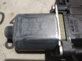 Oto Çıkma Parça / Volkswagen / Polo / Oto Cam / Cam Motoru / Çıkma Parça 