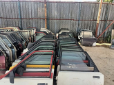 Oto Çıkma Parça / Ford / Taunus / Kaporta & Karoser / Sağ Ön Kapı / Çıkma Parça 