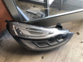 Oto Çıkma Parça / Renault / Clio / Far & Stop / Sağ Ön Far / Çıkma Parça 