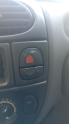 renault megane 1 dörtlü flaşör düğme