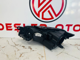 Oto Çıkma Parça / Volkswagen / Passat / Far & Stop / Far Kasası / Çıkma Parça 