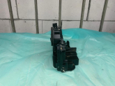 Oto Çıkma Parça / Volkswagen / Passat / Kaporta & Karoser / Kapı Kilidi / Çıkma Parça 
