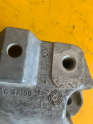 Oto Çıkma Parça / Volkswagen / Passat / Şanzıman / Şanzıman Takozu / Çıkma Parça 