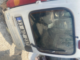 Renault kangoo sol bagaj kapağı