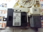 Oto Çıkma Parça / Ford / Focus / Oto Cam / Cam Motoru / Çıkma Parça 