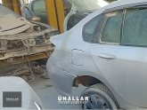 RENAULT SYMBOL SAĞ ARKA ÇAMURLUK | ÜNALLAR OTO ÇIKMA |