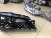 Oto Çıkma Parça / Skoda / Superb / Far & Stop / Sağ Ön Far / Çıkma Parça 