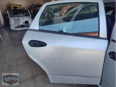 2013 Fiat LİNEA SAĞ ARKA KAPI