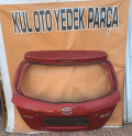 toyota yaris bagaj kapağı