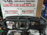 Oto Çıkma Parça / Mercedes / Vito / Göğüslük & Torpido / Komple Torpido / Çıkma Parça 