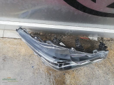 Oto Çıkma Parça / Toyota / Corolla / Far & Stop / Sağ Ön Far / Çıkma Parça 
