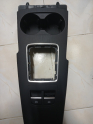 8V1864261 Kapak Orta Konsol A3