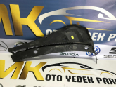 Oto Çıkma Parça / Volkswagen / Polo / Oto Cam / Ön Cam Izgarası / Çıkma Parça 
