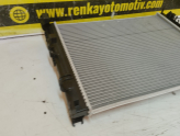 Oto Çıkma Parça / Renault / Clio / Radyatör / Su Radyatörü / Sıfır Parça 