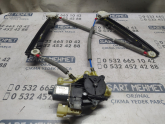 Oto Çıkma Parça / Ford / B-Max / Oto Cam / Cam Krikosu / Çıkma Parça 