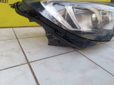 Oto Çıkma Parça / Opel / Crossland X / Far & Stop / Sağ Ön Far / Çıkma Parça 