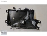 Oto Çıkma Parça / Renault / Megane / Elektrik / Sigorta Kutusu / Çıkma Parça 