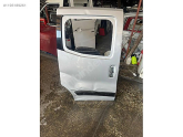 Oto Çıkma Parça / Fiat / Fiorino / Kaporta & Karoser / Sağ Sürgülü Kapı / Çıkma Parça 