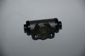 MB500739 L 200 FREN MERKEZİ - SAĞ