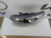 Oto Çıkma Parça / Kia / Rio / Far & Stop / Sol Ön Far / Çıkma Parça 