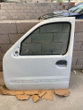 Oto Çıkma Parça / Renault / Kangoo / Kaporta & Karoser / Sol Ön Kapı / Çıkma Parça 