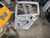 Oto Çıkma Parça / Renault / Clio / Kaporta & Karoser / Sağ Arka Kapı / Çıkma Parça 