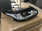 Oto Çıkma Parça / Land Rover / Range Rover / Far & Stop / Sağ Ön Far / Çıkma Parça 