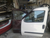 Fiat Doblo Modeli İçin Sol Ön Kapı Çıkma Parçası