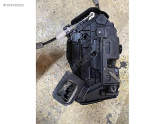 Oto Çıkma Parça / Volkswagen / Passat / Kaporta & Karoser / Kapı Kilidi / Çıkma Parça 