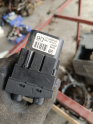 Oto Çıkma Parça / Opel / Vectra / Oto Cam / Cam Düğmesi / Çıkma Parça 